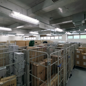 伊勢市防災センター1階の防災倉庫